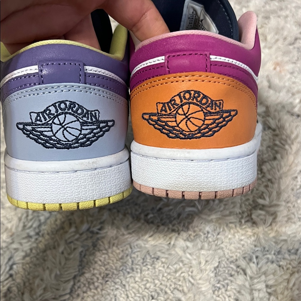 Jordan 1 Low SE mismatched - Picture 4 of 7